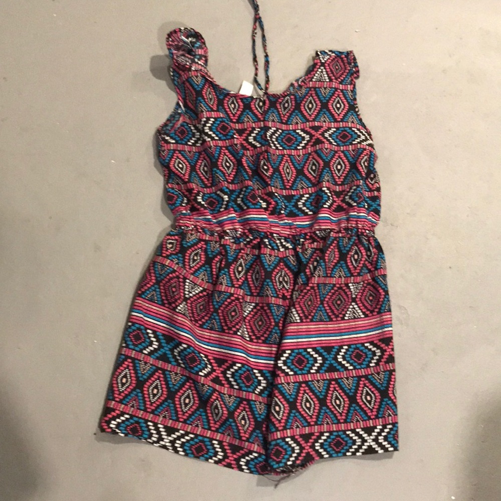Romper - Picture 2 of 5